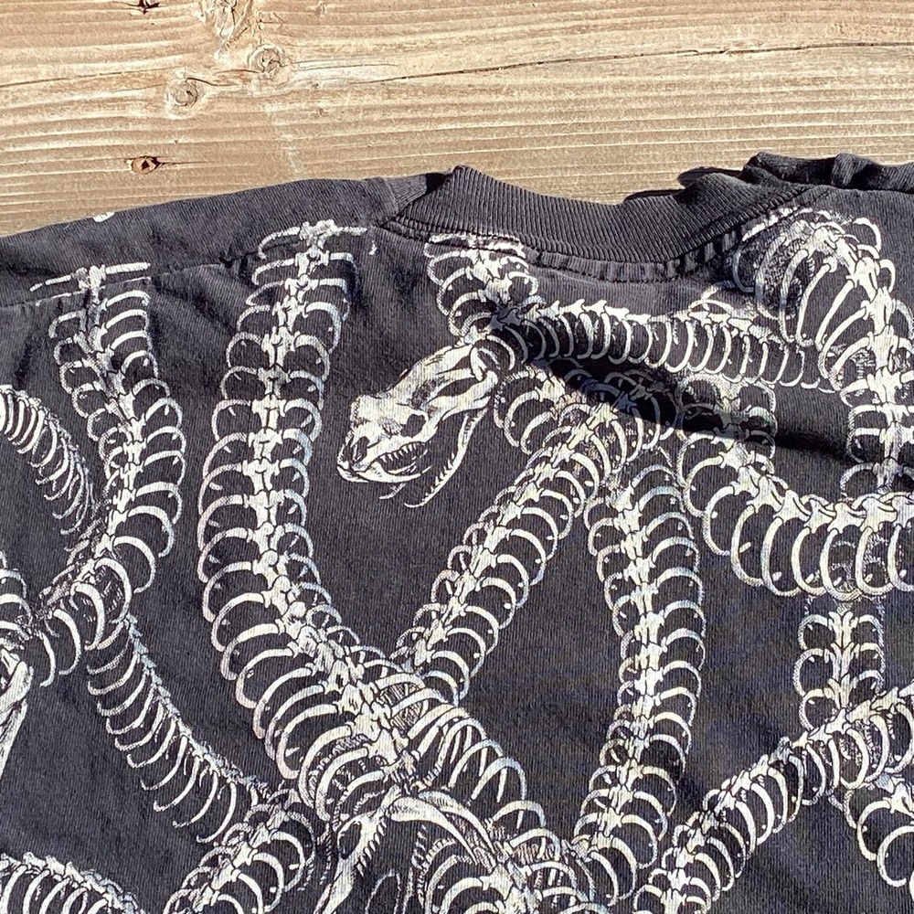 1993 Liquid Blue Mens Graphic Tee XL Cotton Vintage - Picture 14 of 16